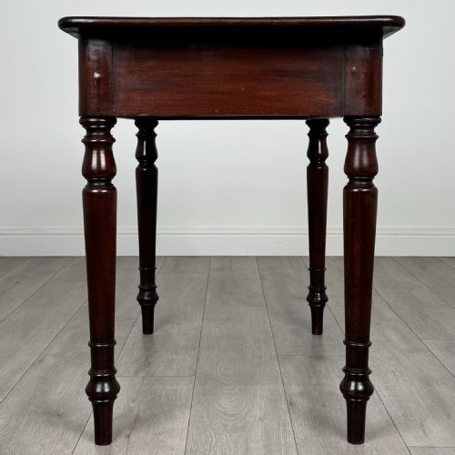 ANTIQUE 19TH CENTURY WRITING TABLE IN MAHOGANY - ADDITIONAL PHOTO 6