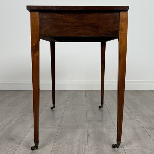 ANTIQUE 20TH CENTURY WRITING TABLE IN MAHOGANY - ADDITIONAL PHOTO 2