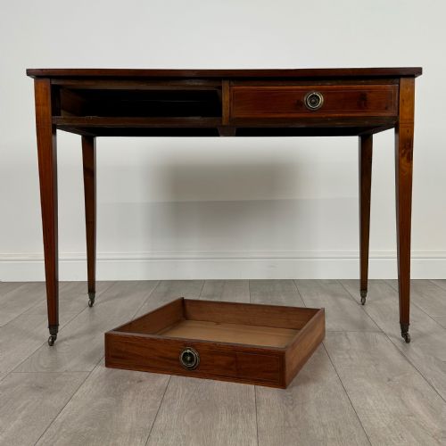 ANTIQUE 20TH CENTURY WRITING TABLE IN MAHOGANY - ADDITIONAL PHOTO 9