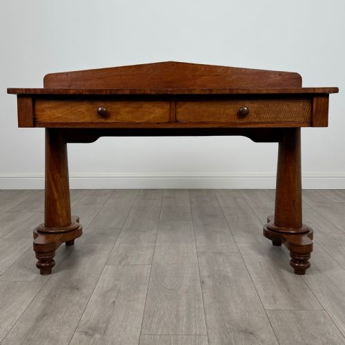 antique 19th century writing table in mahogany - CATEGORY: ANTIQUE TABLES - DATED VICTORIAN
