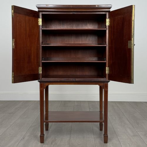 ANTIQUE 20TH CENTURY FINE QUALITY CABINET IN MAHOGANY - ADDITIONAL PHOTO 1