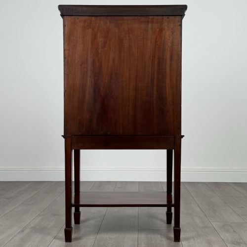 ANTIQUE 20TH CENTURY FINE QUALITY CABINET IN MAHOGANY - ADDITIONAL PHOTO 5