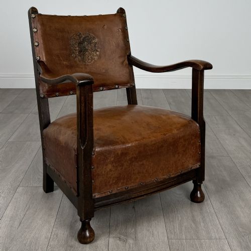 ANTIQUE 20TH CENTURY UNIQUE LEATHER ARMCHAIR IN OAK - ADDITIONAL PHOTO 6