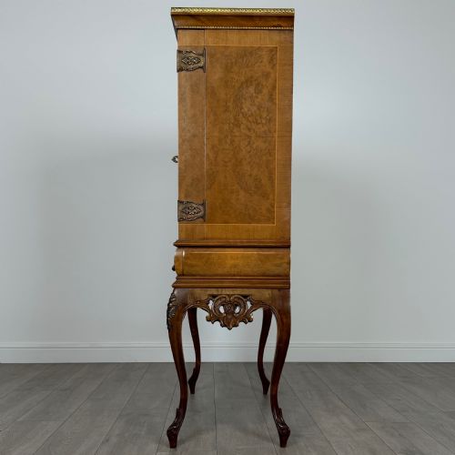 ANTIQUE 20TH CENTURY FINE QUALITY BURR WALNUT DRINKS CABINET - ADDITIONAL PHOTO 3