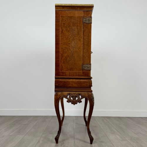 ANTIQUE 20TH CENTURY FINE QUALITY BURR WALNUT DRINKS CABINET - ADDITIONAL PHOTO 7