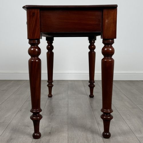ANTIQUE 19TH CENTURY WRITING TABLE IN MAHOGANY - ADDITIONAL PHOTO 2