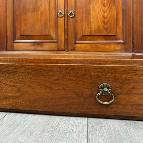 ANTIQUE 20TH CENTURY CUPBOARD IN CHERRYWOOD - ADDITIONAL PHOTO 11