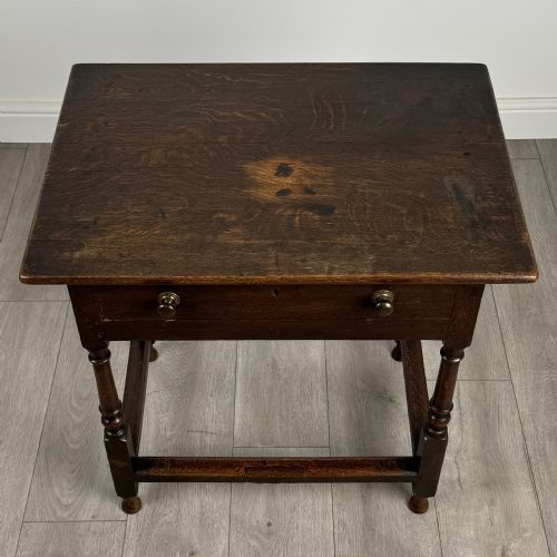 ANTIQUE 18TH CENTURY SMALL OAK SIDE TABLE - ADDITIONAL PHOTO 8