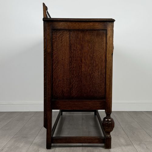 ANTIQUE 20TH CENTURY FINE QUALITY SIDEBOARD IN OAK - ADDITIONAL PHOTO 7