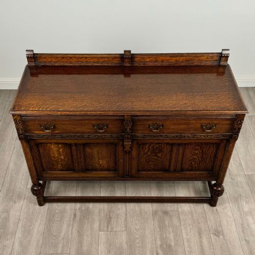 ANTIQUE 20TH CENTURY FINE QUALITY SIDEBOARD IN OAK - ADDITIONAL PHOTO 9