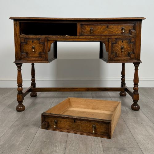 ANTIQUE 20TH CENTURY JACOBEAN STYLE DESK IN OAK - ADDITIONAL PHOTO 9