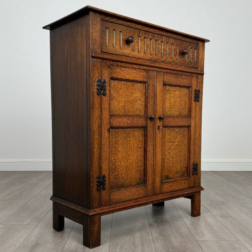 ANTIQUE 20TH CENTURY GOLDEN OAK CUPBOARD - ADDITIONAL PHOTO 8