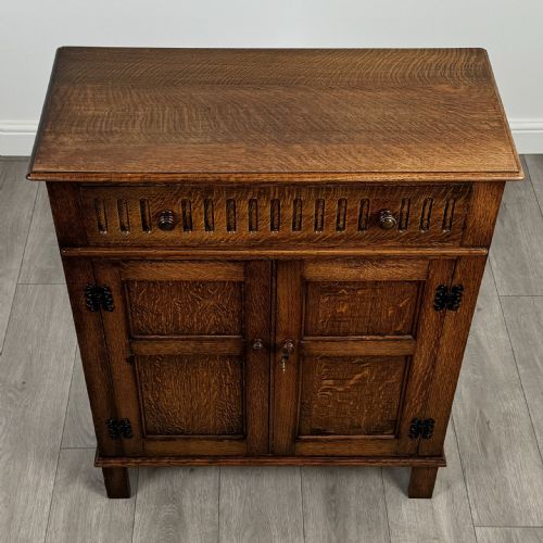 ANTIQUE 20TH CENTURY GOLDEN OAK CUPBOARD - ADDITIONAL PHOTO 9