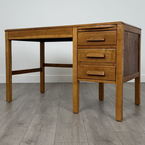 VINTAGE 20TH CENTURY GOOD QUALITY DESK IN OAK - ADDITIONAL PHOTO 1