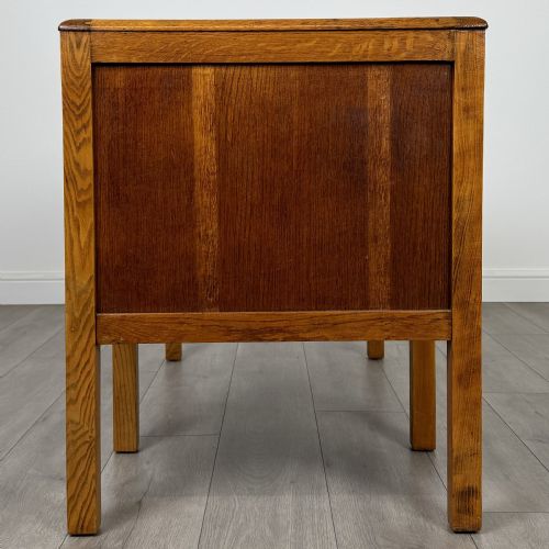 VINTAGE 20TH CENTURY GOOD QUALITY DESK IN OAK - ADDITIONAL PHOTO 2