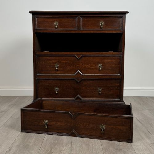 ANTIQUE 20TH CENTURY JACOBEAN STYLE CHEST OF DRAWERS IN OAK - ADDITIONAL PHOTO 9