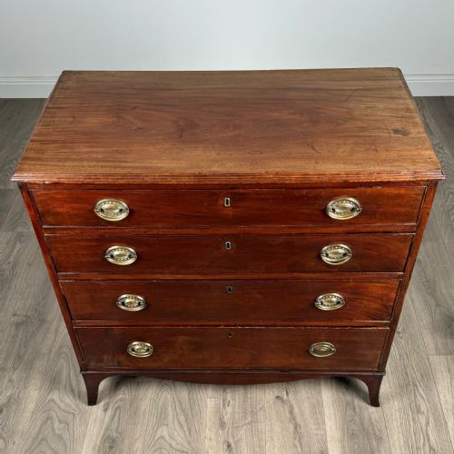 ANTIQUE 18TH CENTURY CHEST OF DRAWERS IN MAHOGANY - ADDITIONAL PHOTO 8