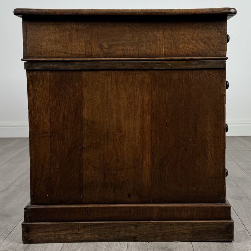 ANTIQUE 19TH CENTURY PEDESTAL DESK IN OAK - ADDITIONAL PHOTO 6