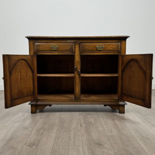 ANTIQUE 20TH CENTURY FINE QUALITY SIDEBOARD IN OAK - ADDITIONAL PHOTO 1