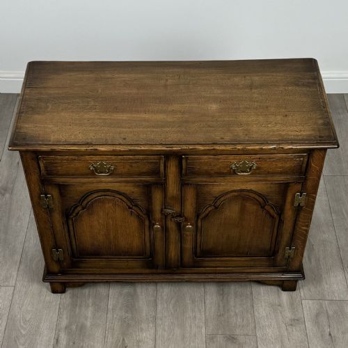 ANTIQUE 20TH CENTURY FINE QUALITY SIDEBOARD IN OAK - ADDITIONAL PHOTO 9