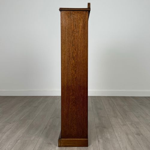 ANTIQUE 20TH CENTURY GOOD QUALITY OPEN BOOKCASE IN OAK - ADDITIONAL PHOTO 2