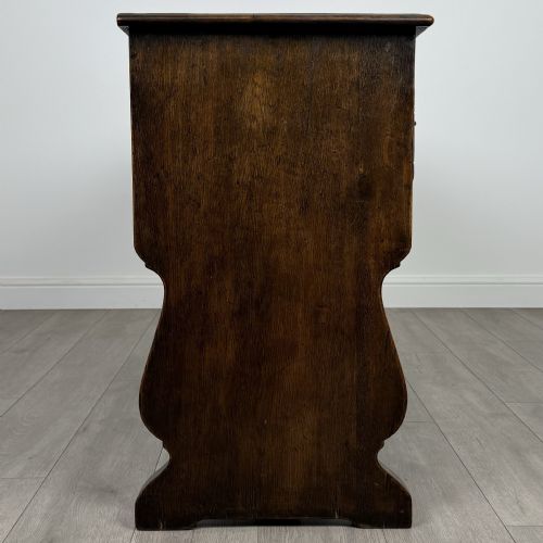 ANTIQUE 20TH CENTURY FINE QUALITY SIDEBOARD IN OAK - ADDITIONAL PHOTO 6