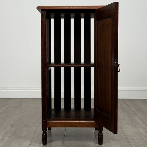 ANTIQUE 20TH CENTURY GOOD QUALITY POT CUPBOARD IN MAHOGANY - ADDITIONAL PHOTO 1