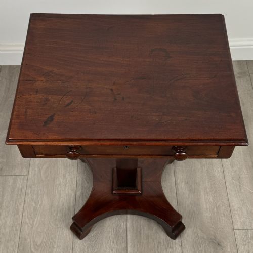 ANTIQUE 19TH CENTURY SIDE TABLE IN MAHOGANY - ADDITIONAL PHOTO 7