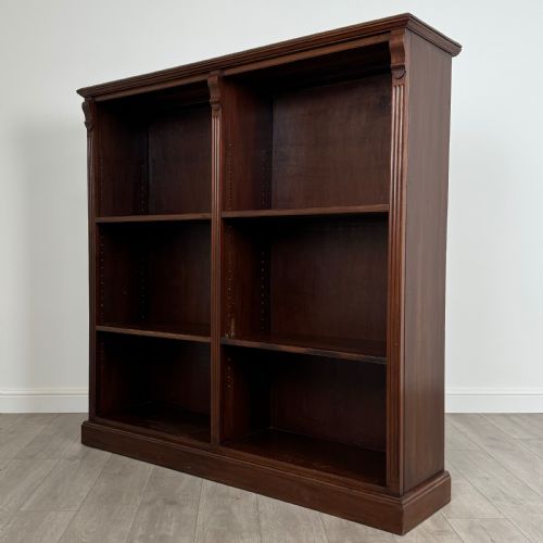 ANTIQUE 20TH CENTURY LARGE OPEN BOOKCASE IN MAHOGANY - ADDITIONAL PHOTO 1