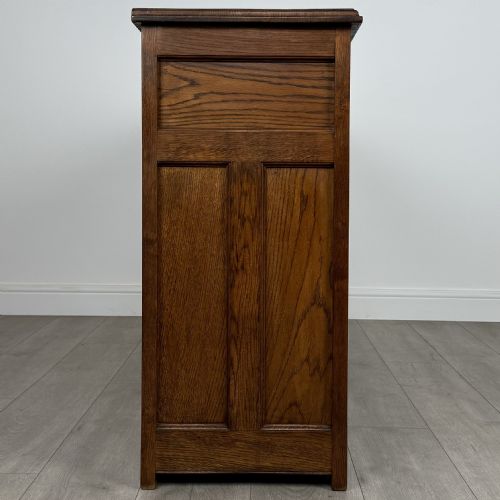 ANTIQUE 20TH CENTURY FINE QUALITY DRESSER BASE IN OAK - ADDITIONAL PHOTO 7