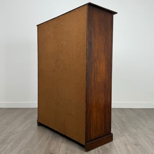 ANTIQUE 20TH CENTURY SMALL OAK WARDROBE OF GOOD QUALITY - ADDITIONAL PHOTO 6
