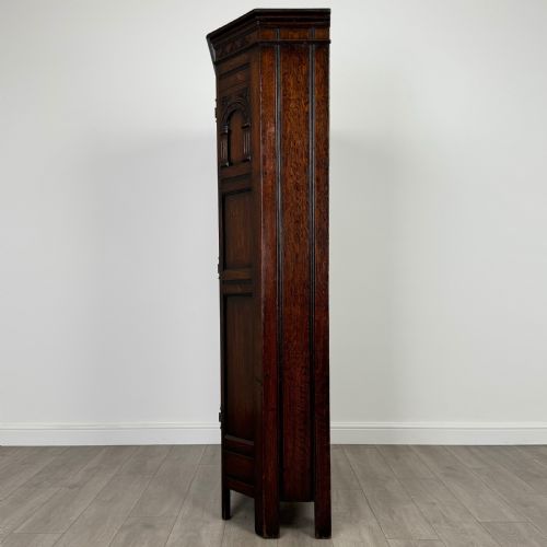 ANTIQUE 20TH CENTURY FINE QUALITY WARDROBE IN OAK - ADDITIONAL PHOTO 3