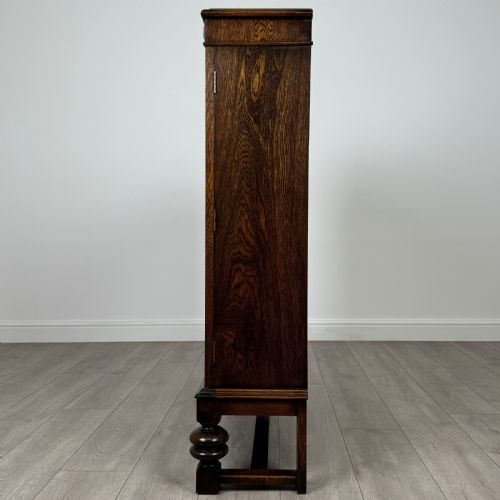 ANTIQUE 20TH CENTURY FINE QUALITY DISPLAY CABINET IN OAK - ADDITIONAL PHOTO 3
