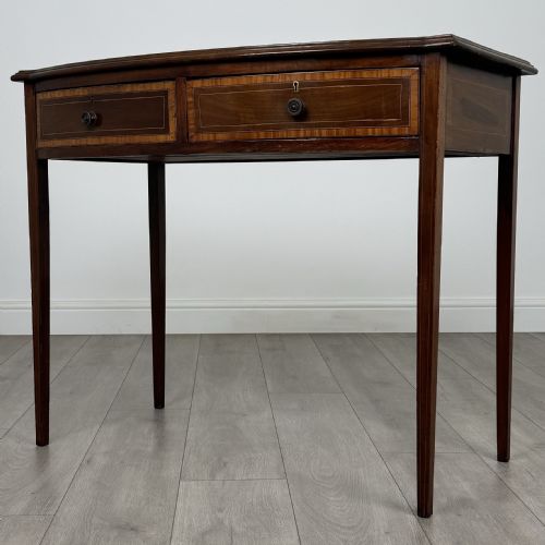 ANTIQUE 20TH CENTURY FINE QUALITY WRITING TABLE IN MAHOGANY - ADDITIONAL PHOTO 1