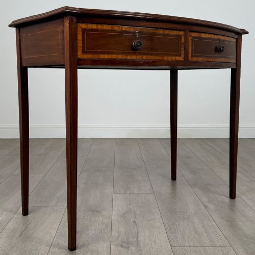 ANTIQUE 20TH CENTURY FINE QUALITY WRITING TABLE IN MAHOGANY - ADDITIONAL PHOTO 7