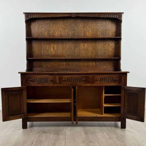 ANTIQUE 20TH CENTURY GOOD QUALITY DRESSER IN OAK - ADDITIONAL PHOTO 1