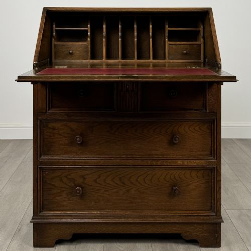 ANTIQUE 20TH CENTURY LINENFOLD BUREAU IN OAK - ADDITIONAL PHOTO 1