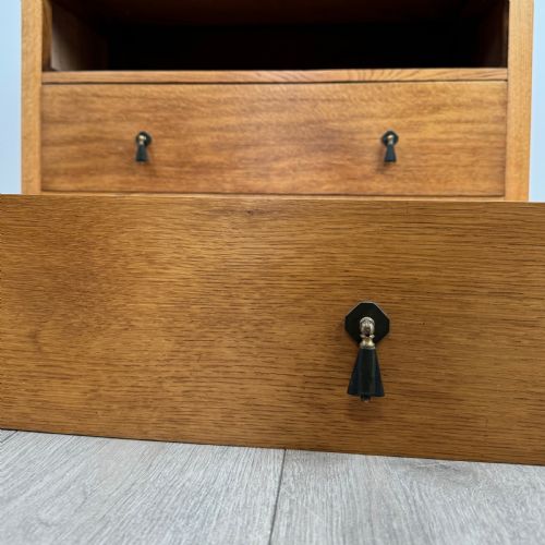 ANTIQUE 20TH CENTURY GOLDEN OAK CHEST OF DRAWERS - ADDITIONAL PHOTO 10