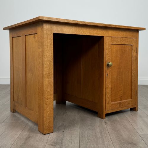 VINTAGE 20TH CENTURY GOOD QUALITY GOLDEN OAK DESK - ADDITIONAL PHOTO 8