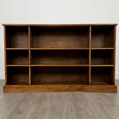 VINTAGE 20TH CENTURY FINE QUALITY OPEN BOOKCASE IN OAK - ADDITIONAL PHOTO 1