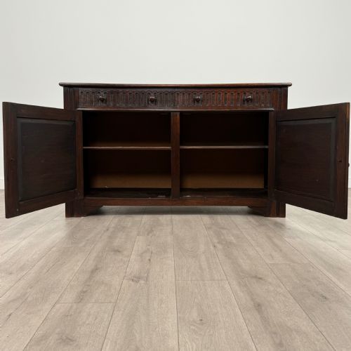 ANTIQUE 20TH CENTURY GOOD QUALITY SIDEBOARD IN OAK - ADDITIONAL PHOTO 1