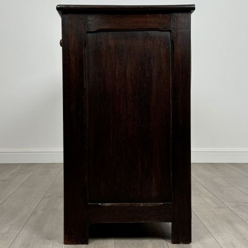 ANTIQUE 20TH CENTURY GOOD QUALITY SIDEBOARD IN OAK - ADDITIONAL PHOTO 3