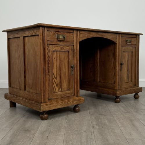 ANTIQUE 20TH CENTURY FINE QUALITY DESK IN PITCH PINE - ADDITIONAL PHOTO 8