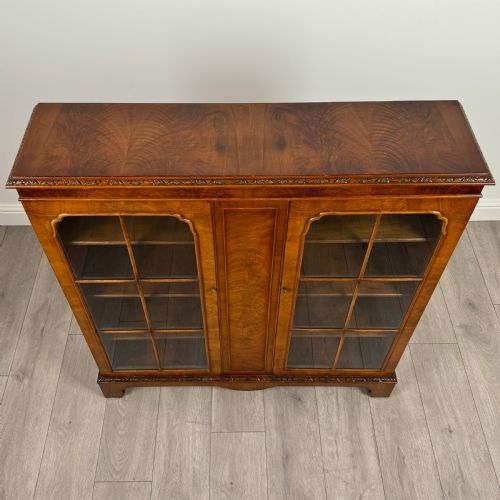ANTIQUE 20TH CENTURY DISPLAY CABINET IN MAHOGANY - ADDITIONAL PHOTO 9