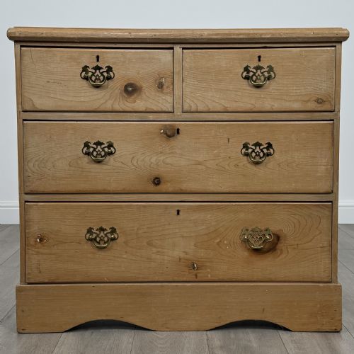 antique 19th century pine chest of drawers - CATEGORY: ANTIQUE CHEST OF DRAWERS - DATED VICTORIAN