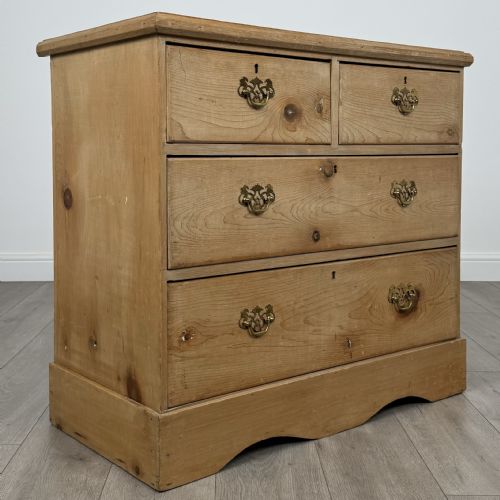 ANTIQUE 19TH CENTURY PINE CHEST OF DRAWERS - ADDITIONAL PHOTO 7