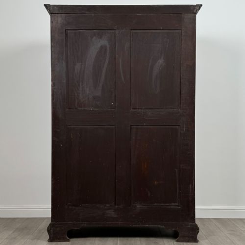 ANTIQUE 19TH CENTURY FINE QUALITY WARDROBE IN MAHOGANY - ADDITIONAL PHOTO 5