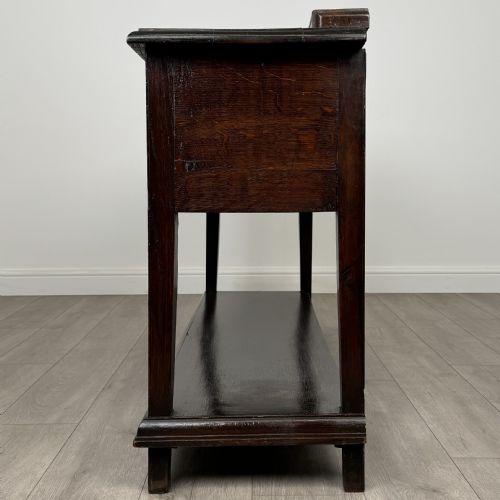 ANTIQUE 18TH CENTURY GOOD QUALITY DRESSER BASE IN OAK - ADDITIONAL PHOTO 2