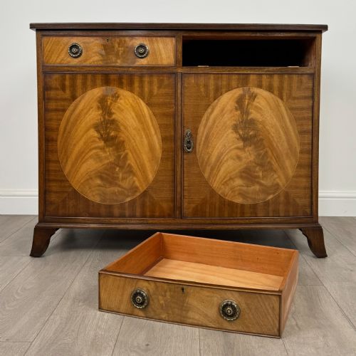 ANTIQUE 20TH CENTURY GOOD QUALITY CUPBOARD IN MAHOGANY - ADDITIONAL PHOTO 10