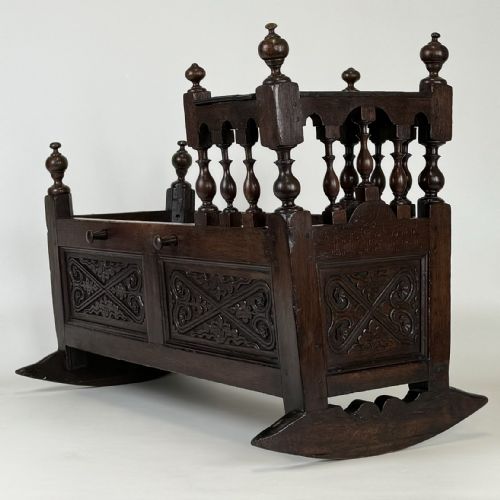 ANTIQUE 19TH CENTURY RARE CARVED OAK CRADLE - ADDITIONAL PHOTO 4